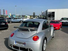 Louer une VOLKSWAGEN New Beetle RSI 225CV de de 2000 (Photo 2)