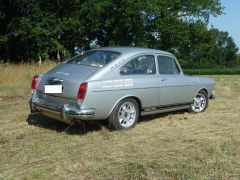 Louer une VOLKSWAGEN Type 3 Fastback de de 1970 (Photo 3)