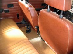 Louer une VOLVO 144 de de 1974 (Photo 5)