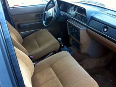 Louer une VOLVO 240 de de 1986 (Photo 4)