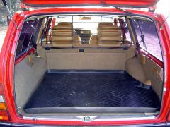 Louer une VOLVO 240 de de 1992 (Photo 5)