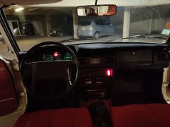 Louer une VOLVO 244 DL de de 1976 (Photo 5)