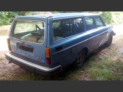 VOLVO 245 GL (Photo 2)