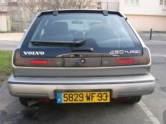 Louer une VOLVO 480 Turbo de de 1990 (Photo 2)