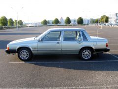 Louer une VOLVO 760 GLE V6 de de 1984 (Photo 4)