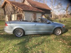 Louer une VOLVO C 70 de de 2000 (Photo 3)