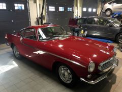 Louer une VOLVO P1800 S de de 1966 (Photo 3)