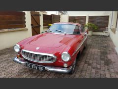 Louer une VOLVO P1800 S de de 1966 (Photo 4)