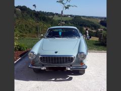 Louer une VOLVO P1800 de de 1966 (Photo 2)