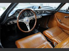 Louer une VOLVO P1800S de de 1968 (Photo 3)