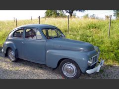 Louer une VOLVO PV444 de 1956 (Photo 2)