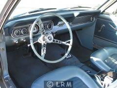 FORD Mustang (Photo 5)