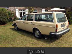 VOLVO 245 DL (Photo 4)