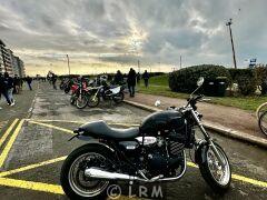 TRIUMPH Legend TT 900 (Photo 2)