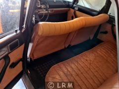 PEUGEOT 404 (Photo 4)