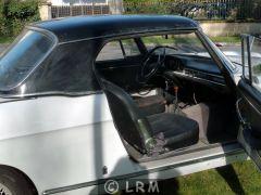 PEUGEOT 404  (Photo 4)