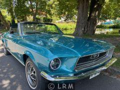 FORD Mustang (Photo 1)