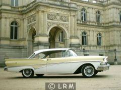 FORD Fairlane 500  (Photo 1)