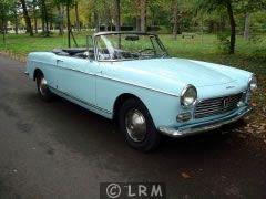 PEUGEOT 404 (Photo 1)