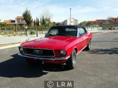 FORD Mustang (Photo 4)