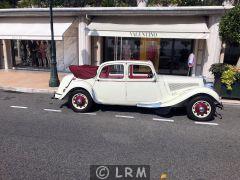 CITROËN Traction (Photo 2)