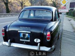 PEUGEOT 403 (Photo 3)