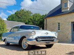 OLDSMOBILE Holiday 98 (Photo 1)