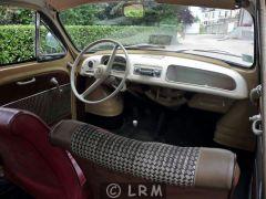 RENAULT Dauphine (Photo 3)