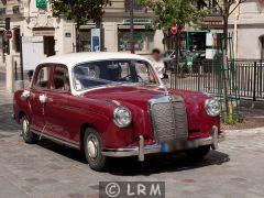 MERCEDES 220S (Photo 1)