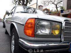 MERCEDES 230 CE (Photo 4)