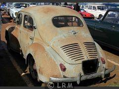 RENAULT 4 CV (Photo 2)