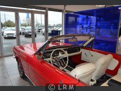 FORD Mustang (Photo 5)