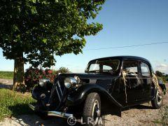 CITROËN Traction Avant (Photo 1)