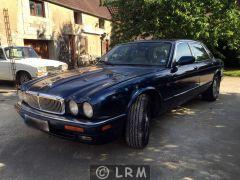 JAGUAR XJ (Photo 1)