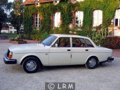 VOLVO 244 DL (Photo 1)