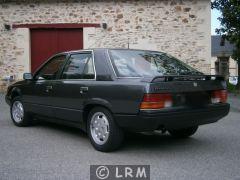 RENAULT 25 GTX (Photo 3)