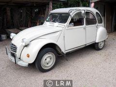 CITRO&Euml;N 2 CV 4 (Photo 1)
