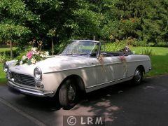 PEUGEOT 404 Cabriolet (Photo 2)