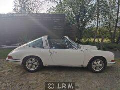 PORSCHE 911L Targa (Photo 2)