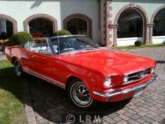 FORD Mustang 225CV (Photo 1)