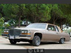 CADILLAC Deville (Photo 2)