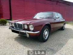 JAGUAR XJ 4.2 L (Photo 2)