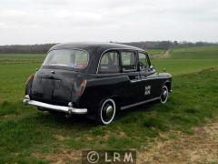 CARBODIES Taxi Anglais (Photo 3)