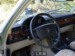 MERCEDES 280 SE (Photo 3)