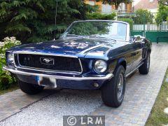 FORD Mustang (Photo 2)