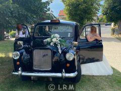 CARBODIES Taxi (Photo 2)