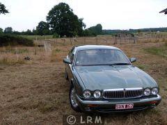 JAGUAR XJ8 (Photo 2)