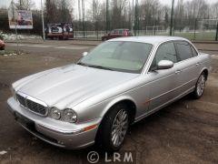 JAGUAR XJ8 300CV (Photo 1)