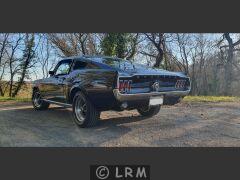 FORD Mustang Fastback (Photo 3)