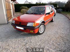 PEUGEOT 205 GTI (Photo 1)